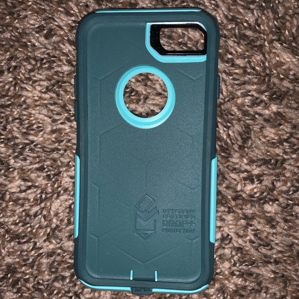 iPhone 7 OtterBox Commuter case